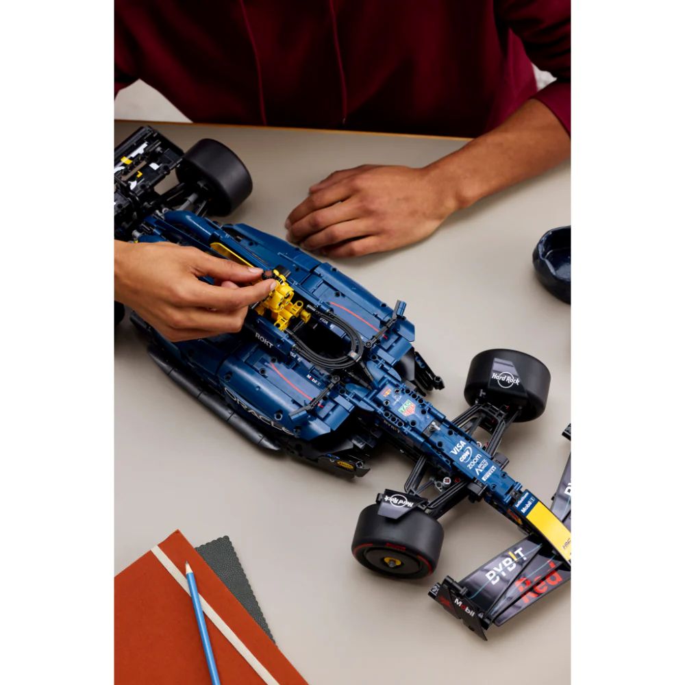 Lego | Technic Coche Oracle Red Bull Racing RB20 F1