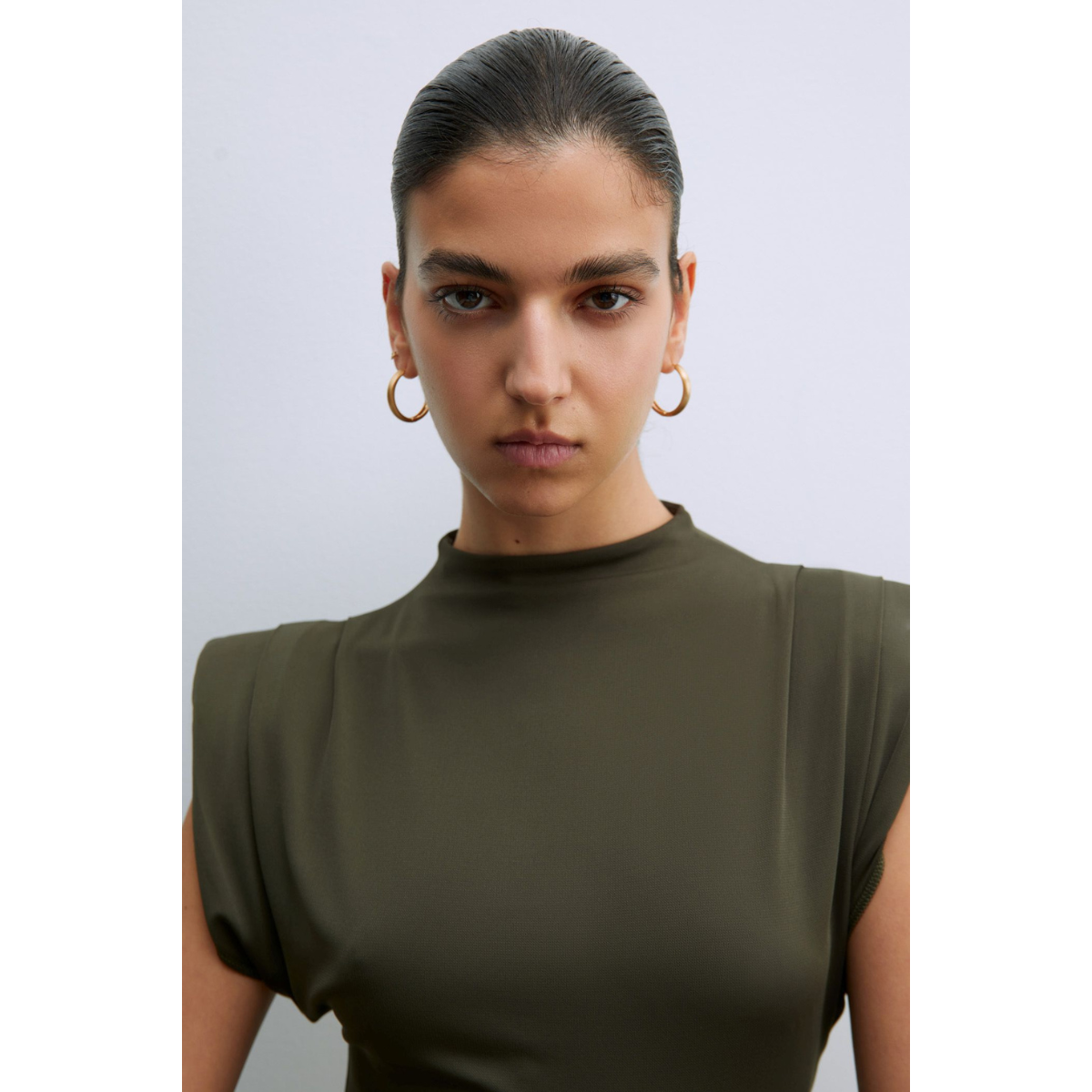 Sfera | Vestido Hombreras