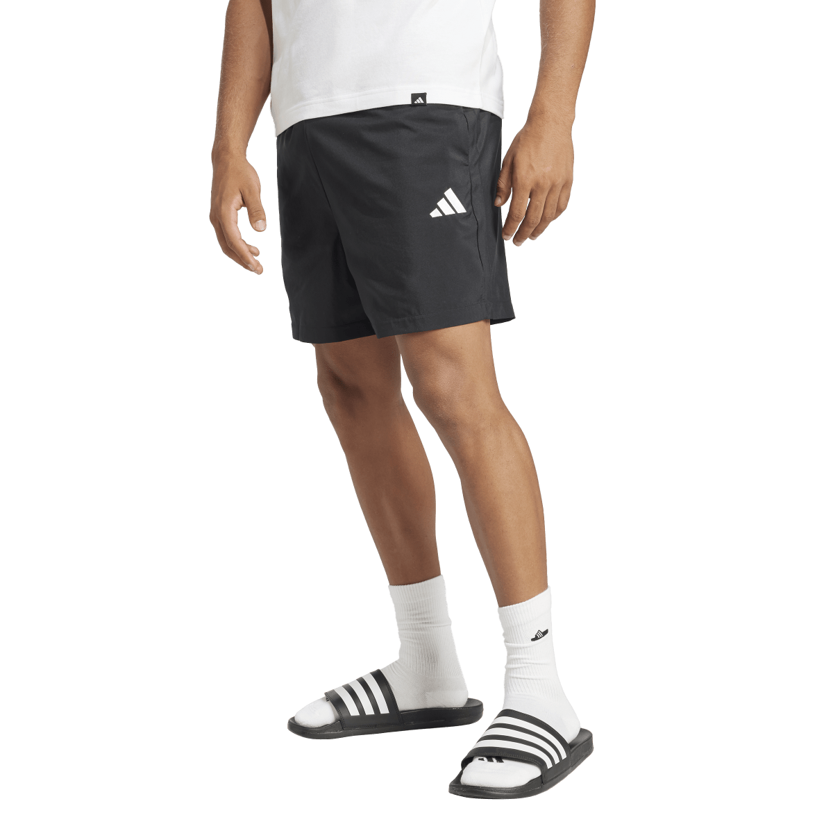 Adidas | Shorts Chelsea Essentials Logo Pequeño