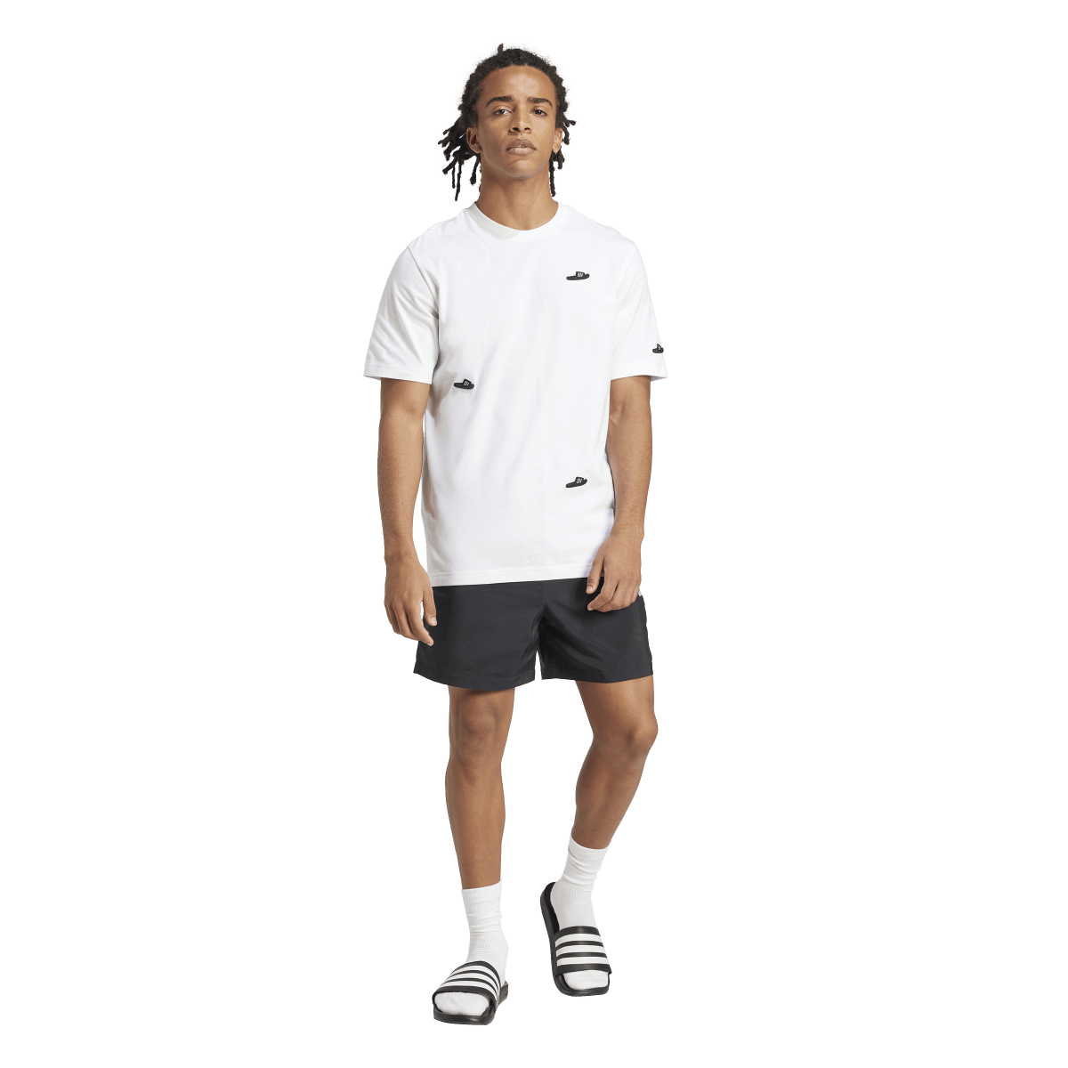 Adidas | Shorts Chelsea Essentials Logo Pequeño