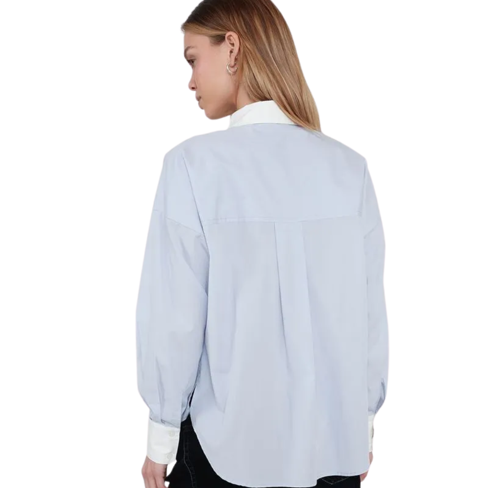 Naf Naf  |  Camisa con cuello en contraste