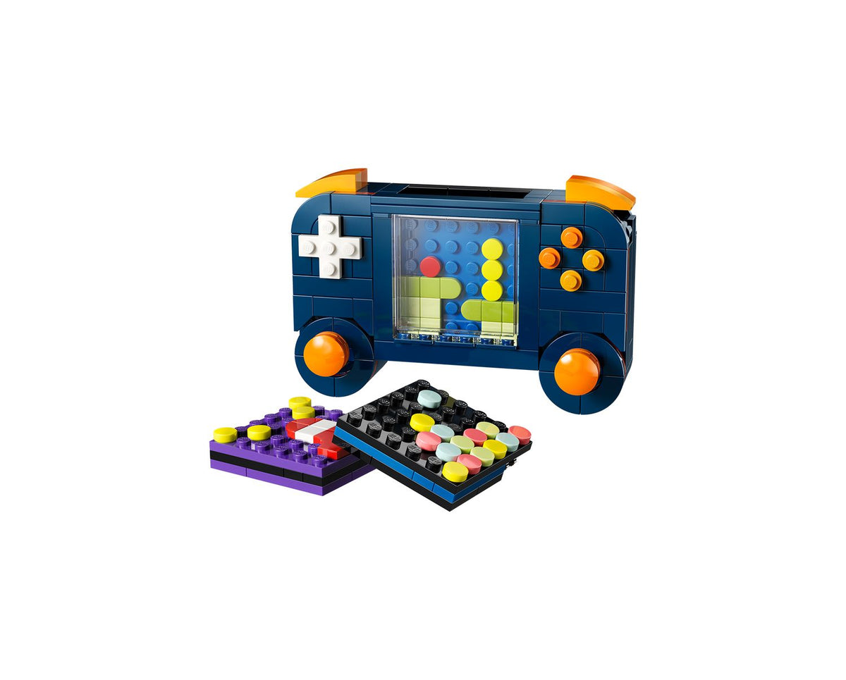 LEGO Creator | Consola de videojuegos retro Creator 3 en 1, 268 piezas