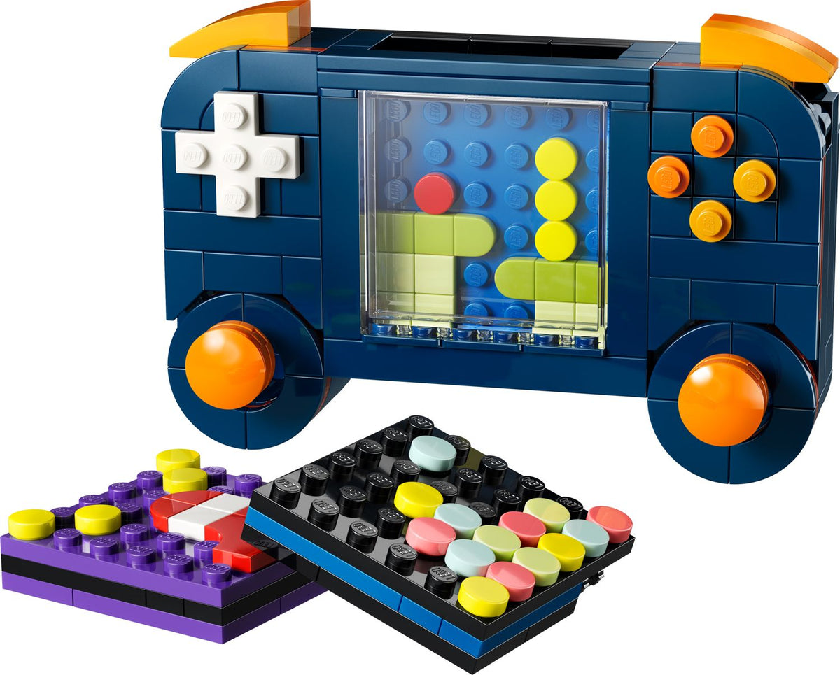 LEGO Creator | Consola de videojuegos retro Creator 3 en 1, 268 piezas