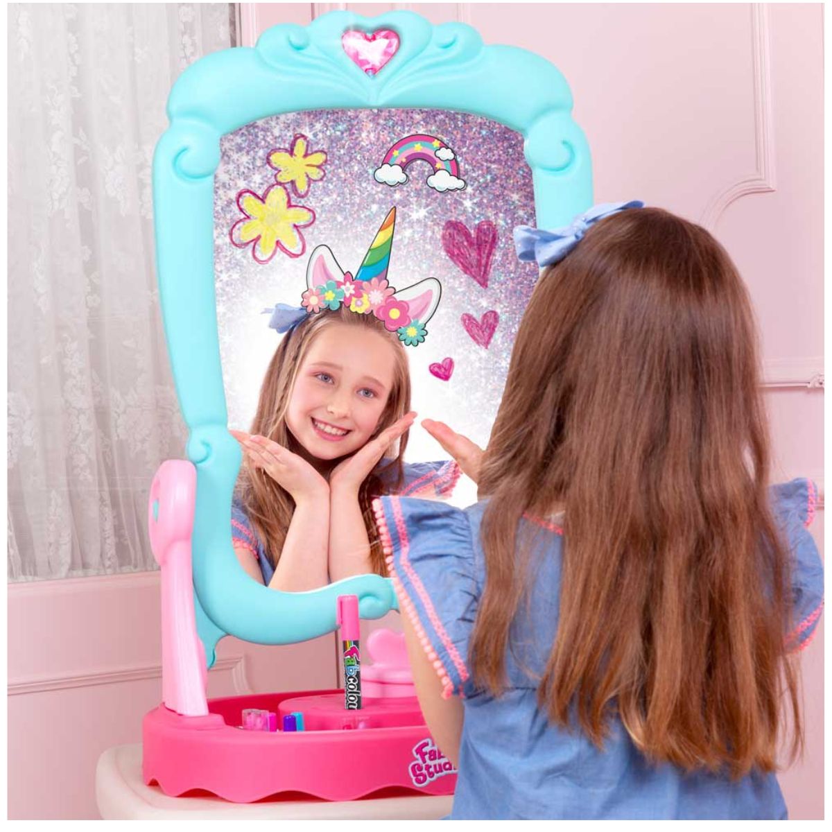 Grow'n Up | FabStudio 3 in 1 Vanity Easel