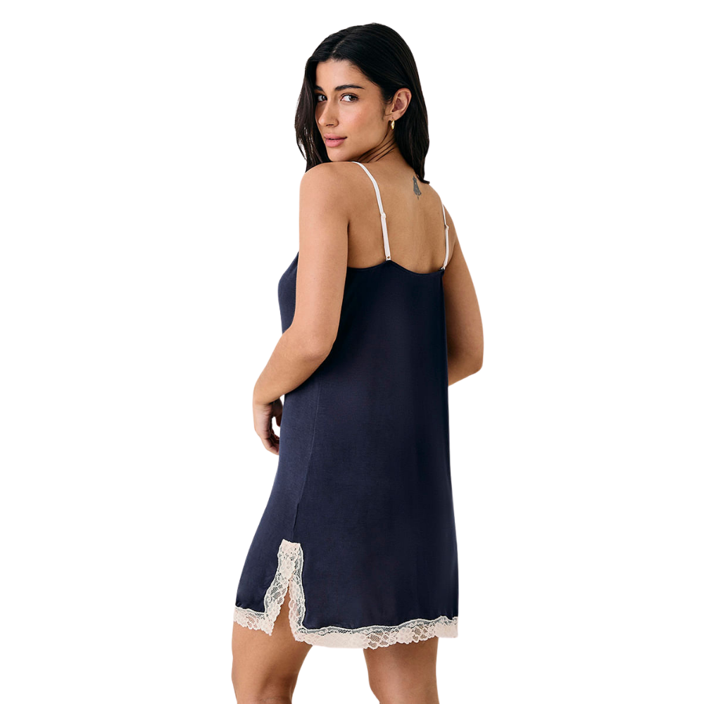 Hope | Camisón de Tirantes Finos en Viscosa y Encaje Moon