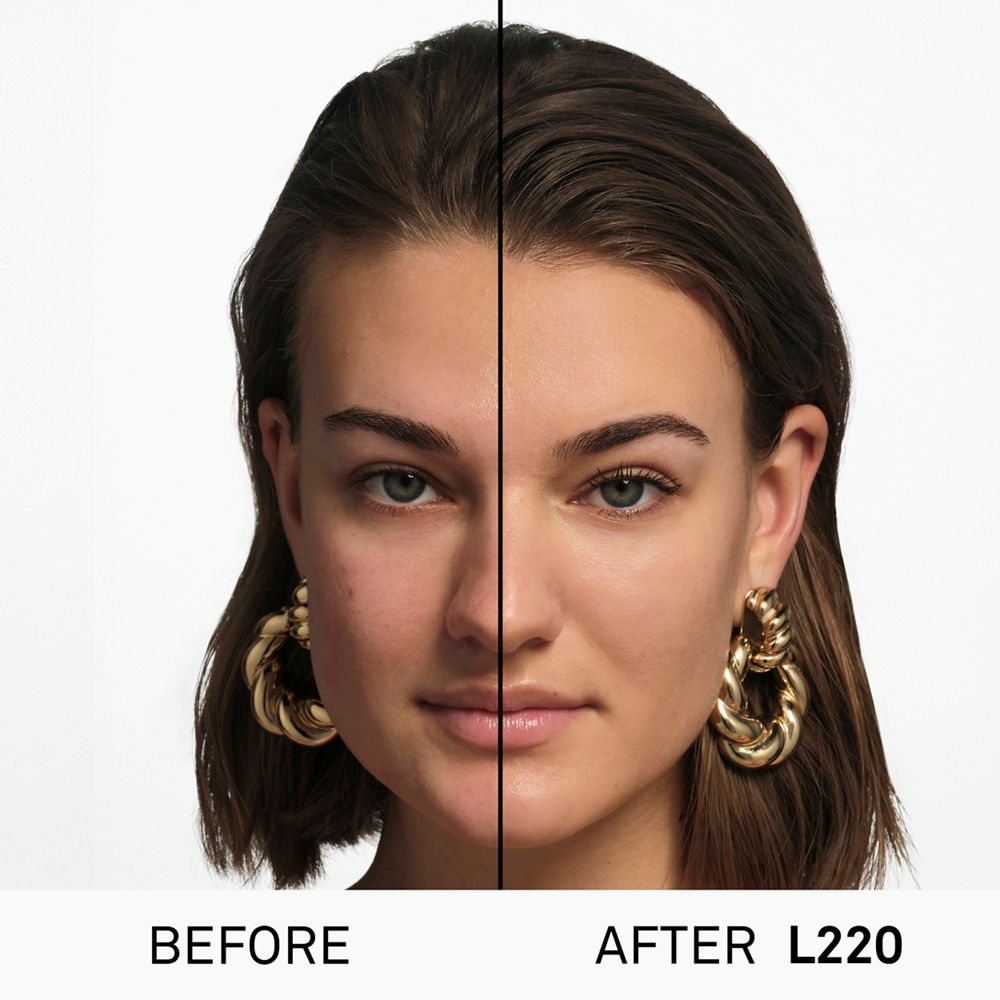 Carolina Herrera | Nude Couture Triple Moisture Serum Foundation