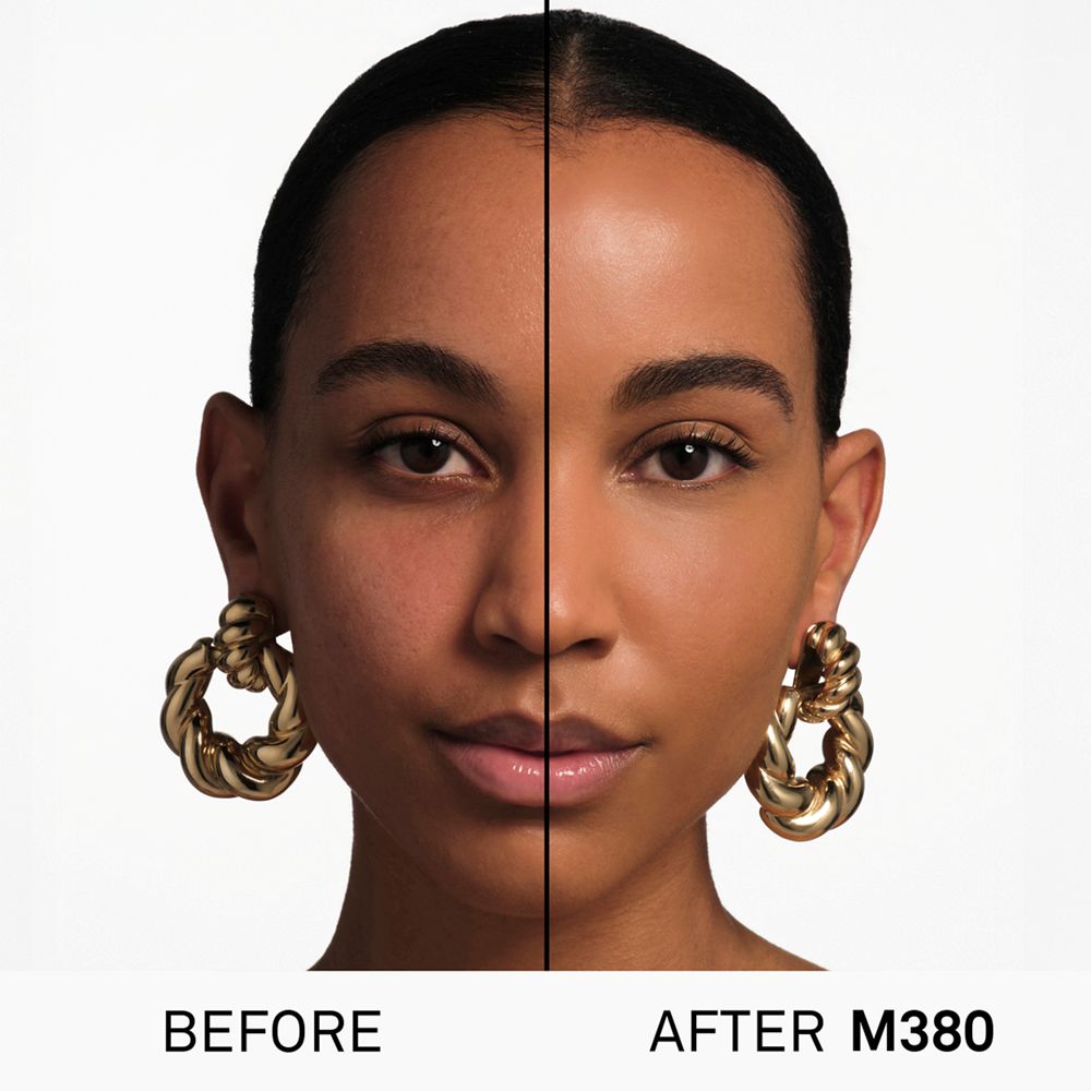 Carolina Herrera | Nude Couture Triple Moisture Serum Foundation