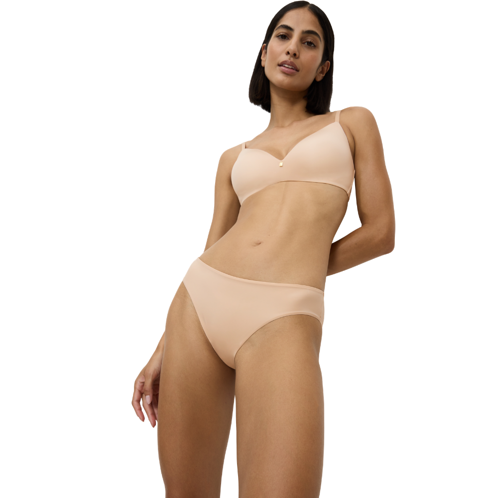 Triumph | Body Make-Up Essentials Tai