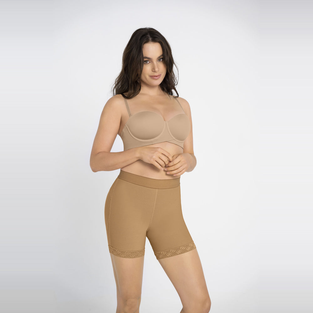 Leonisa | Panty faja short levanta cola