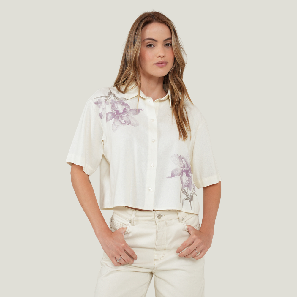 Naf Naf  |  Camisa con flores manga corta
