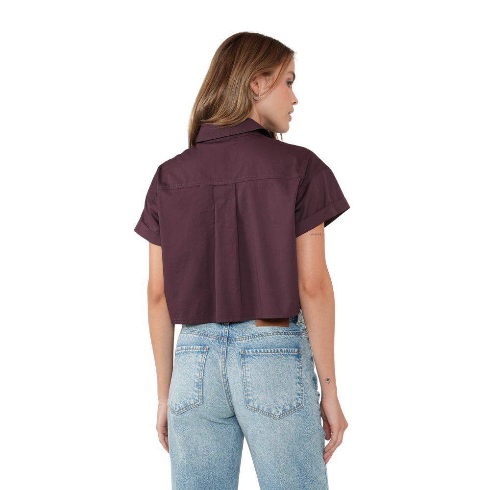 Naf Naf  |  Camisa Corta Con Bolsillo