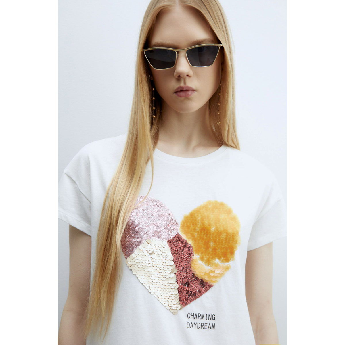 Sfera | Camiseta Básica Lentejuelas