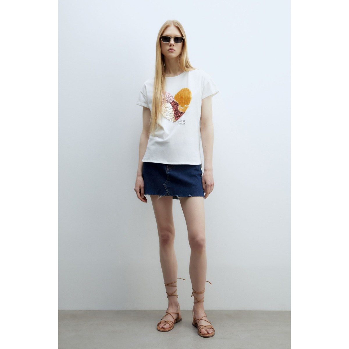 Sfera | Camiseta Básica Lentejuelas