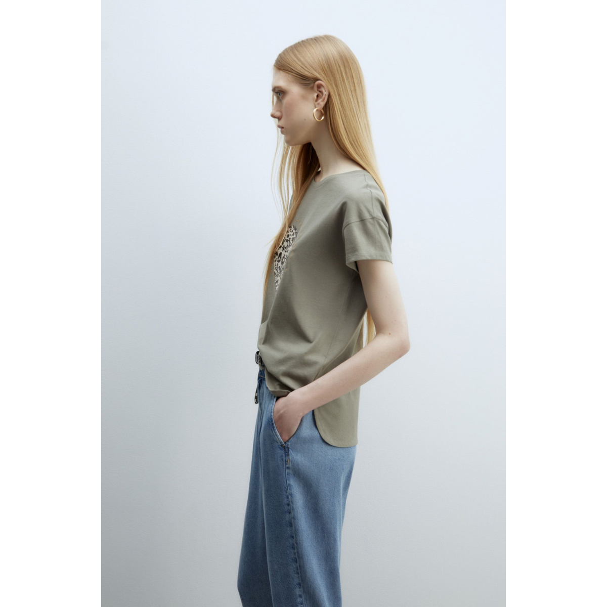 Sfera | Camiseta Básica Lentejuelas
