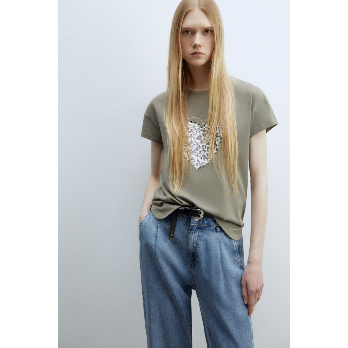 Sfera | Camiseta Básica Lentejuelas