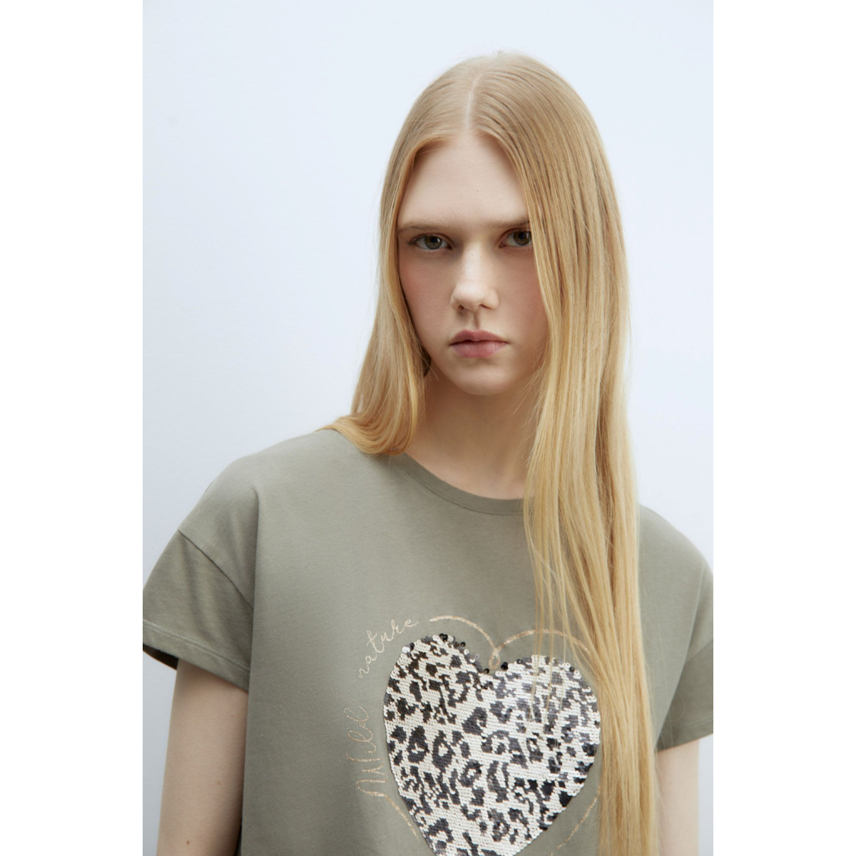 Sfera | Camiseta Básica Lentejuelas