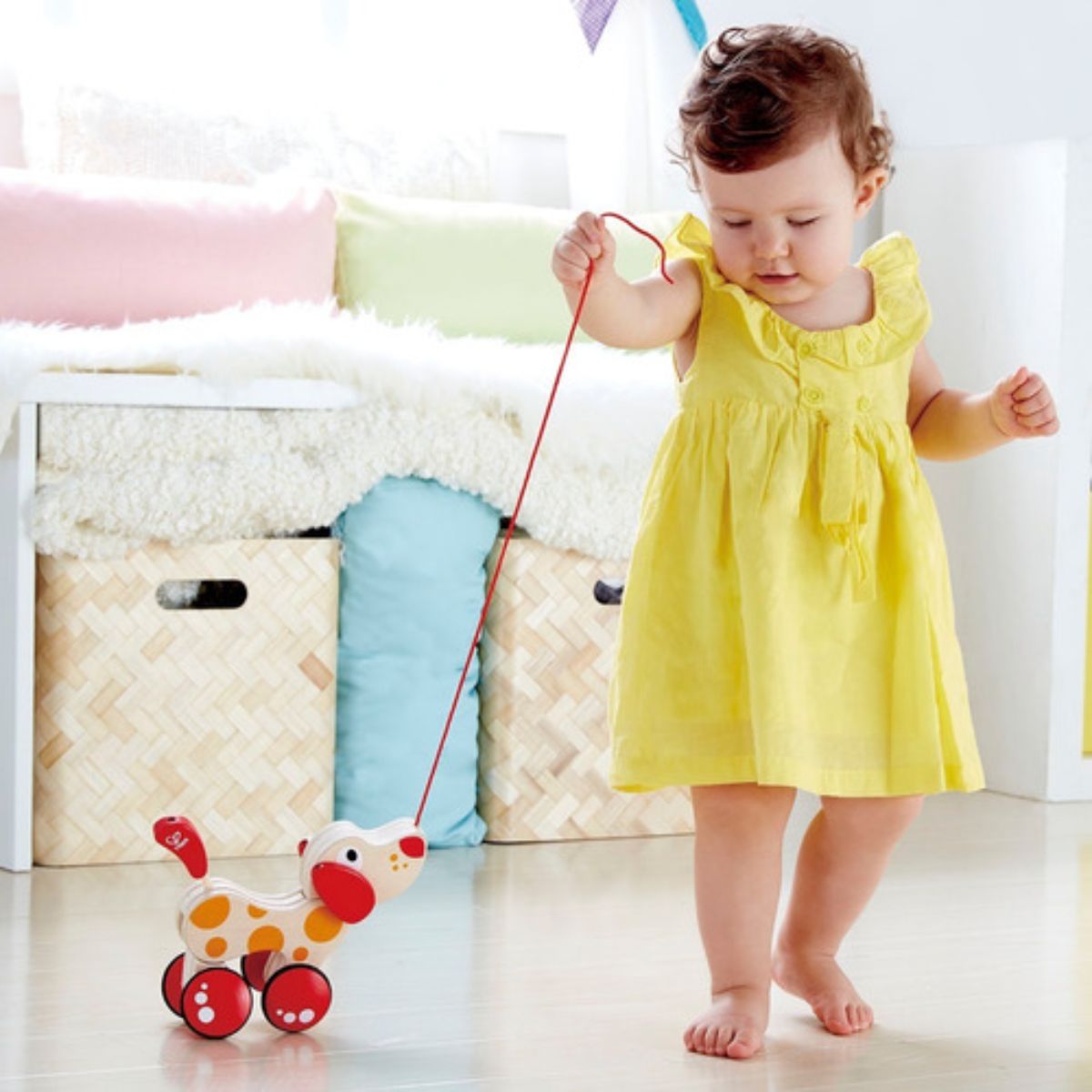 Hape | Juguete de Arrastre Pepe el Perro