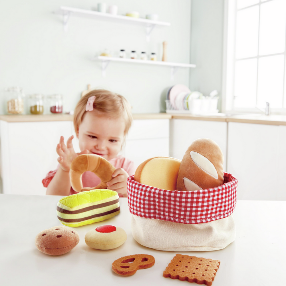 Hape | Cesta de Tela con Pan