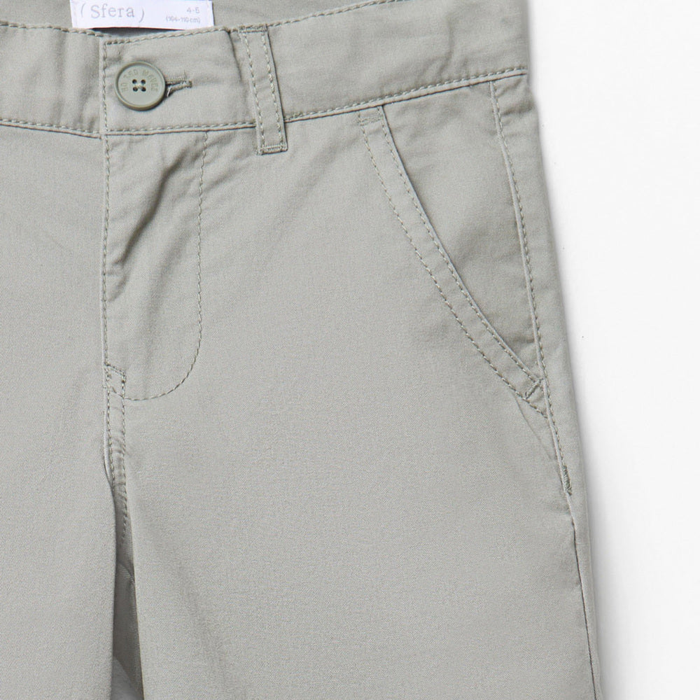Sfera | Pantalón Chino Básico de Bermudas para Niño