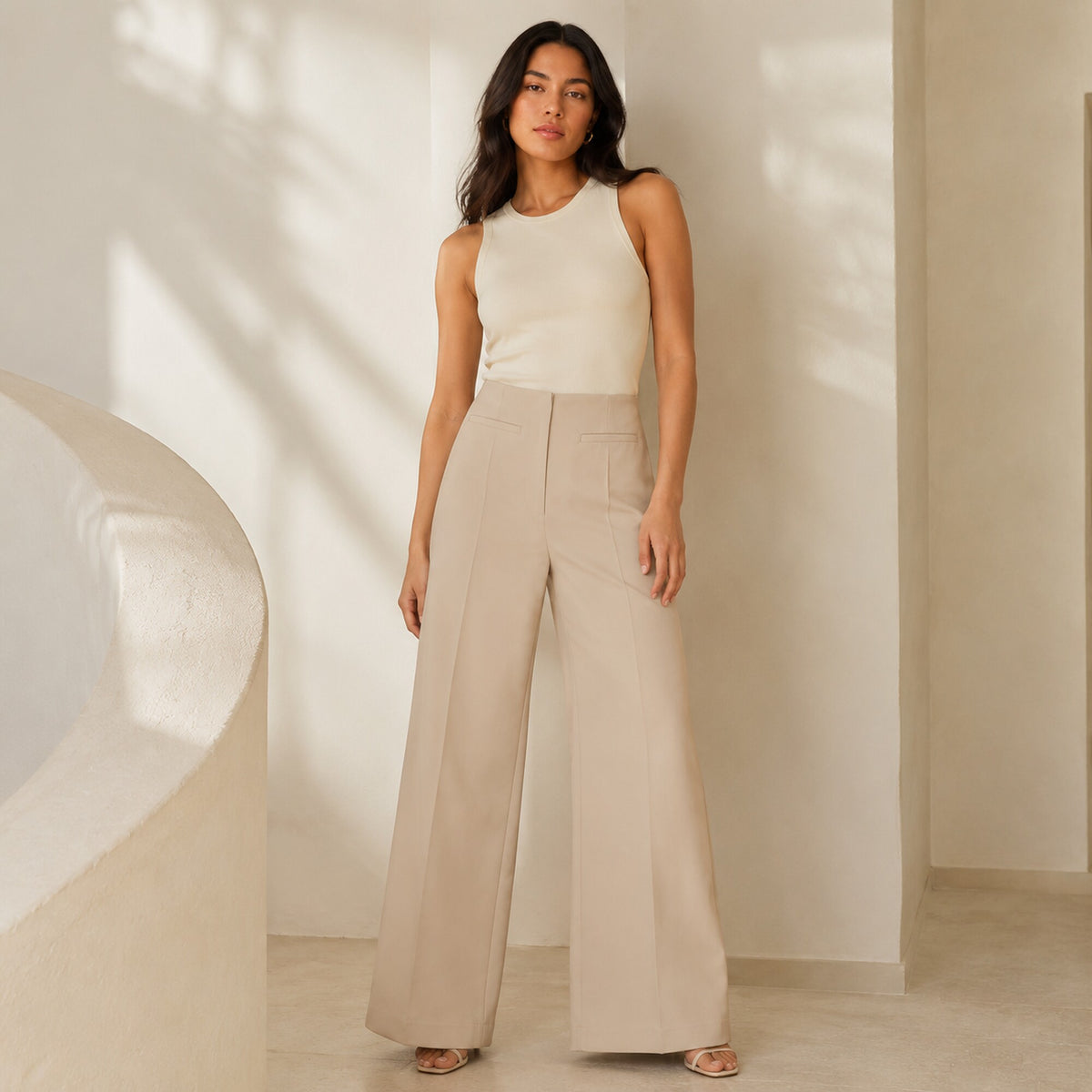 Olea | Pantalón Sastre Beige de Pierna Ancha para Dama