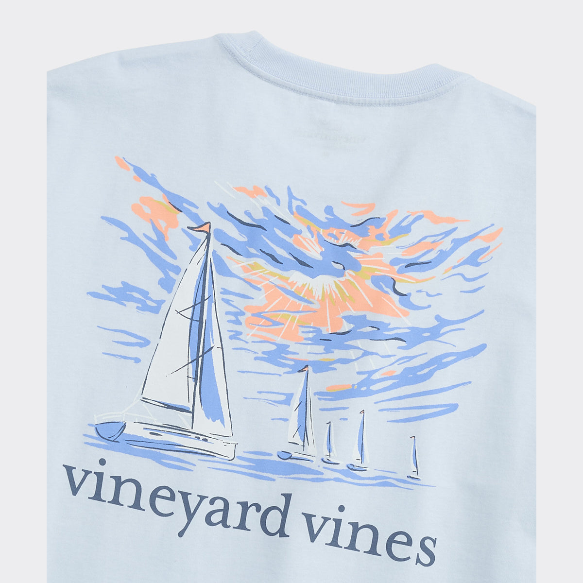 Vineyard Vines | Camiseta para hombre Sunset Regatta