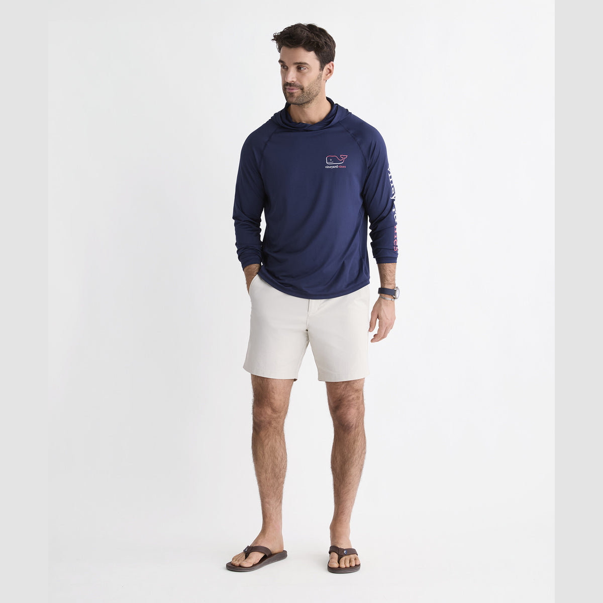 Vineyard Vines | Camiseta para hombre Burgee Whale de manga larga