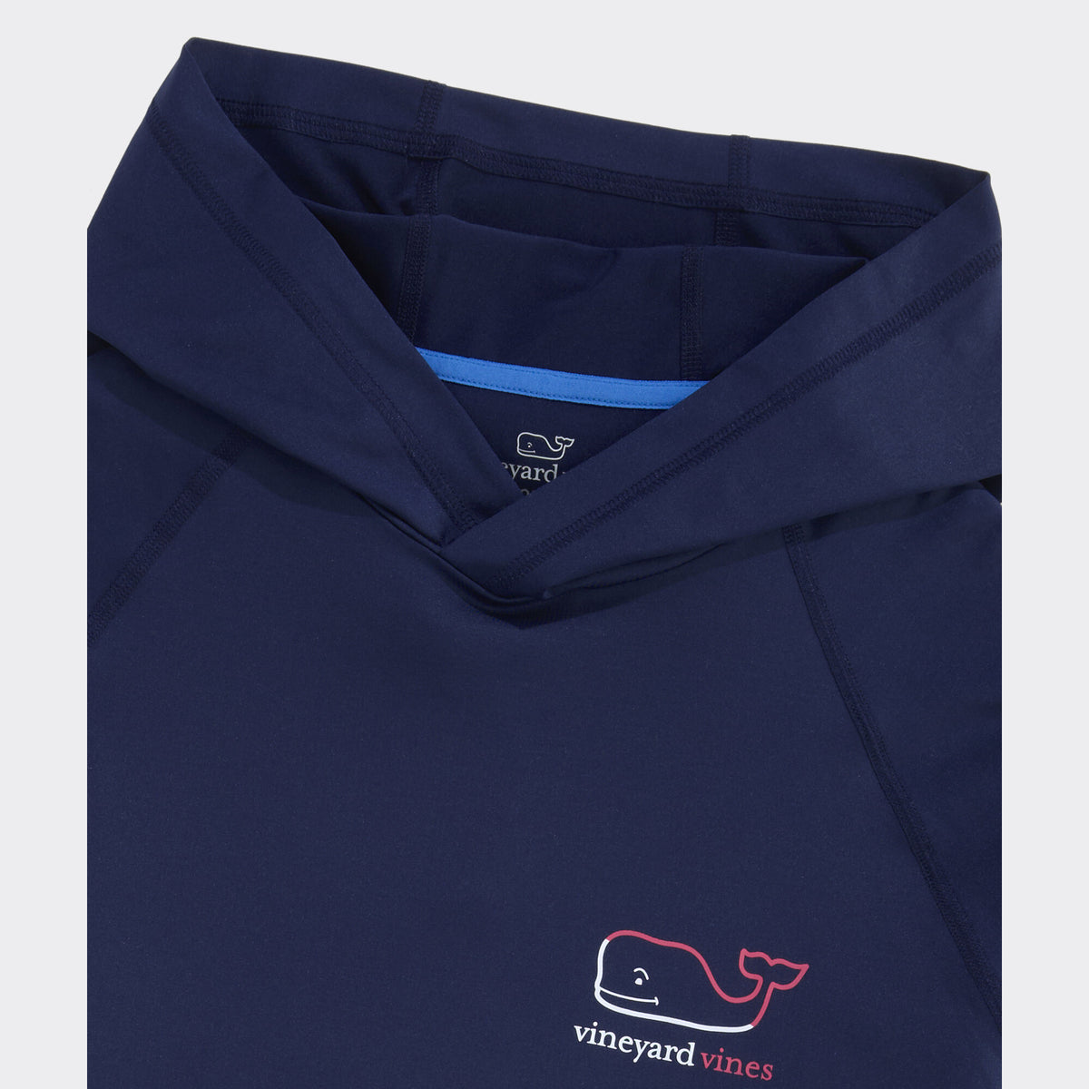 Vineyard Vines | Camiseta para hombre Burgee Whale de manga larga
