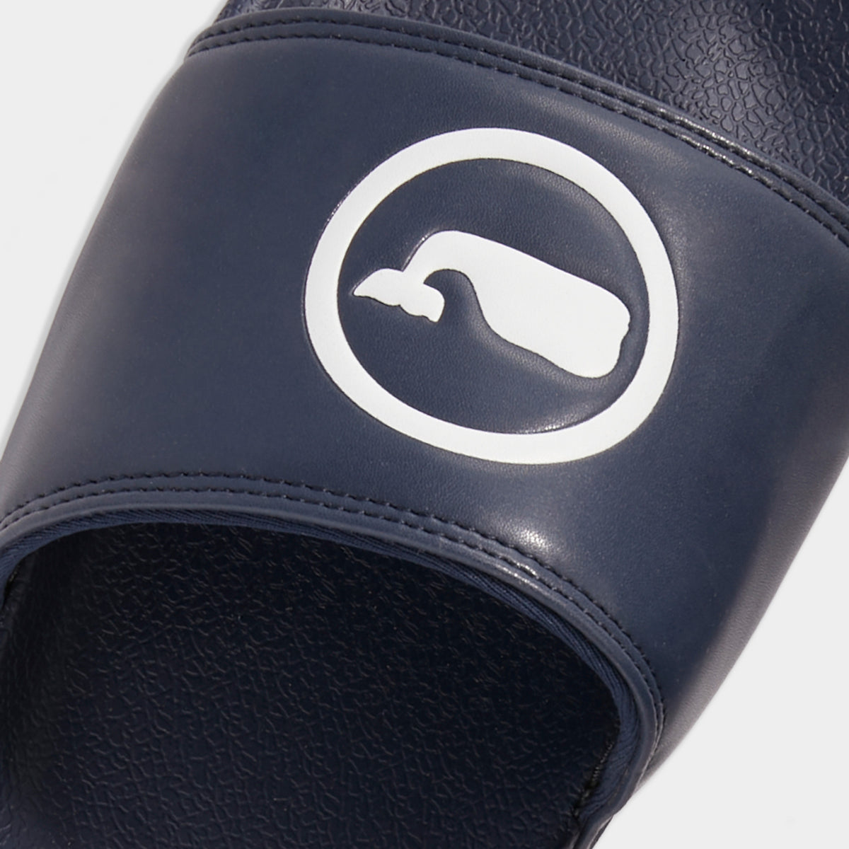 Vineyard Vines | Sandalias de piscina Whale Dot para hombre