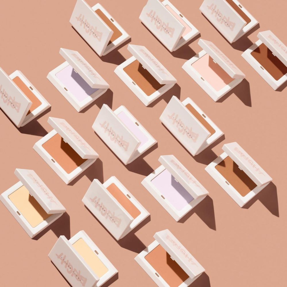 polvo iluminador Fenty Beauty