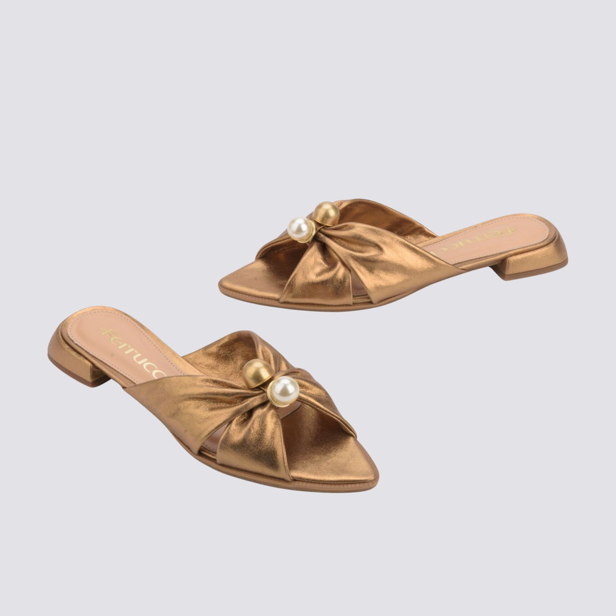 Ferrucci | Mule Perlas