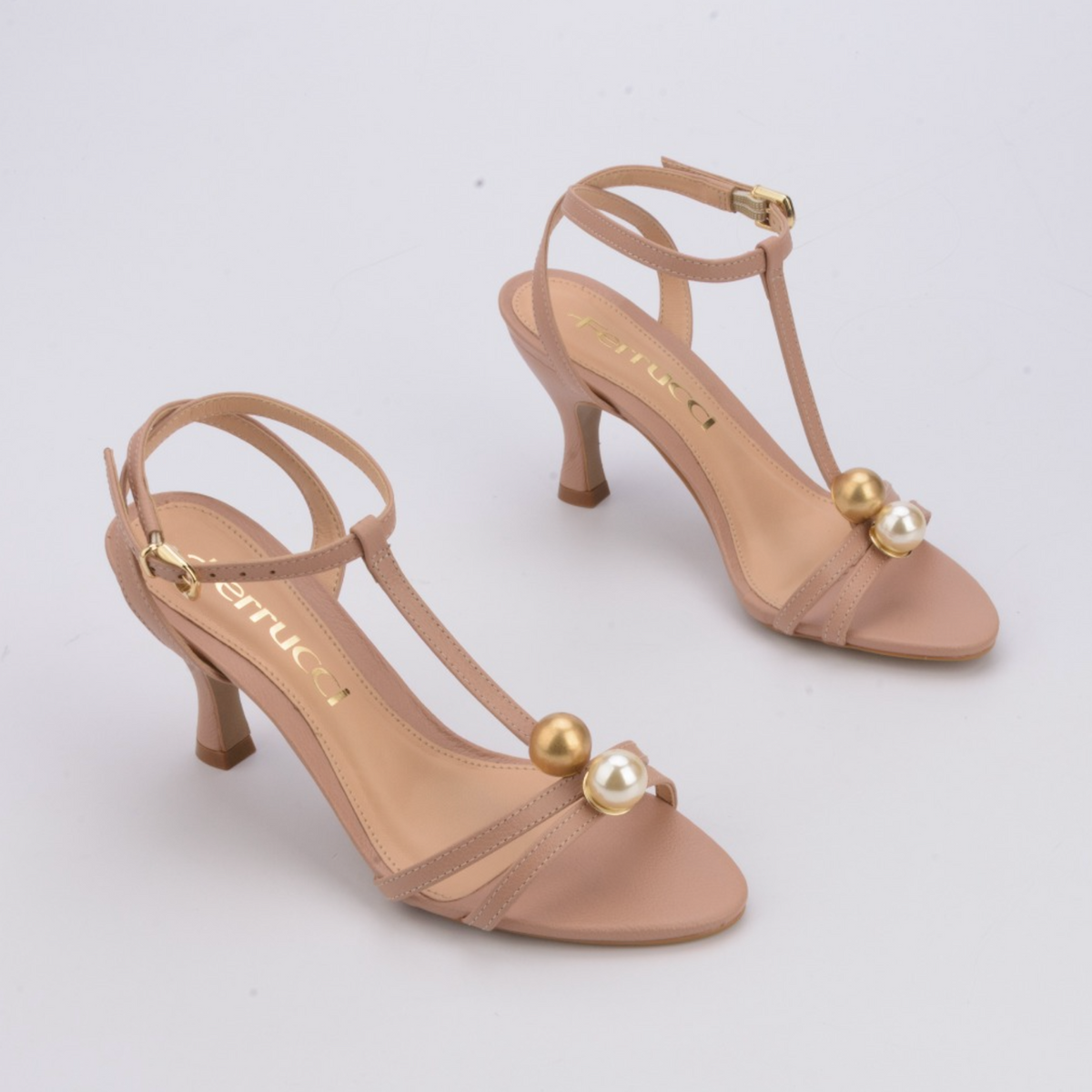 Ferrucci | Sandalia Taco Alto Fino con Perlas