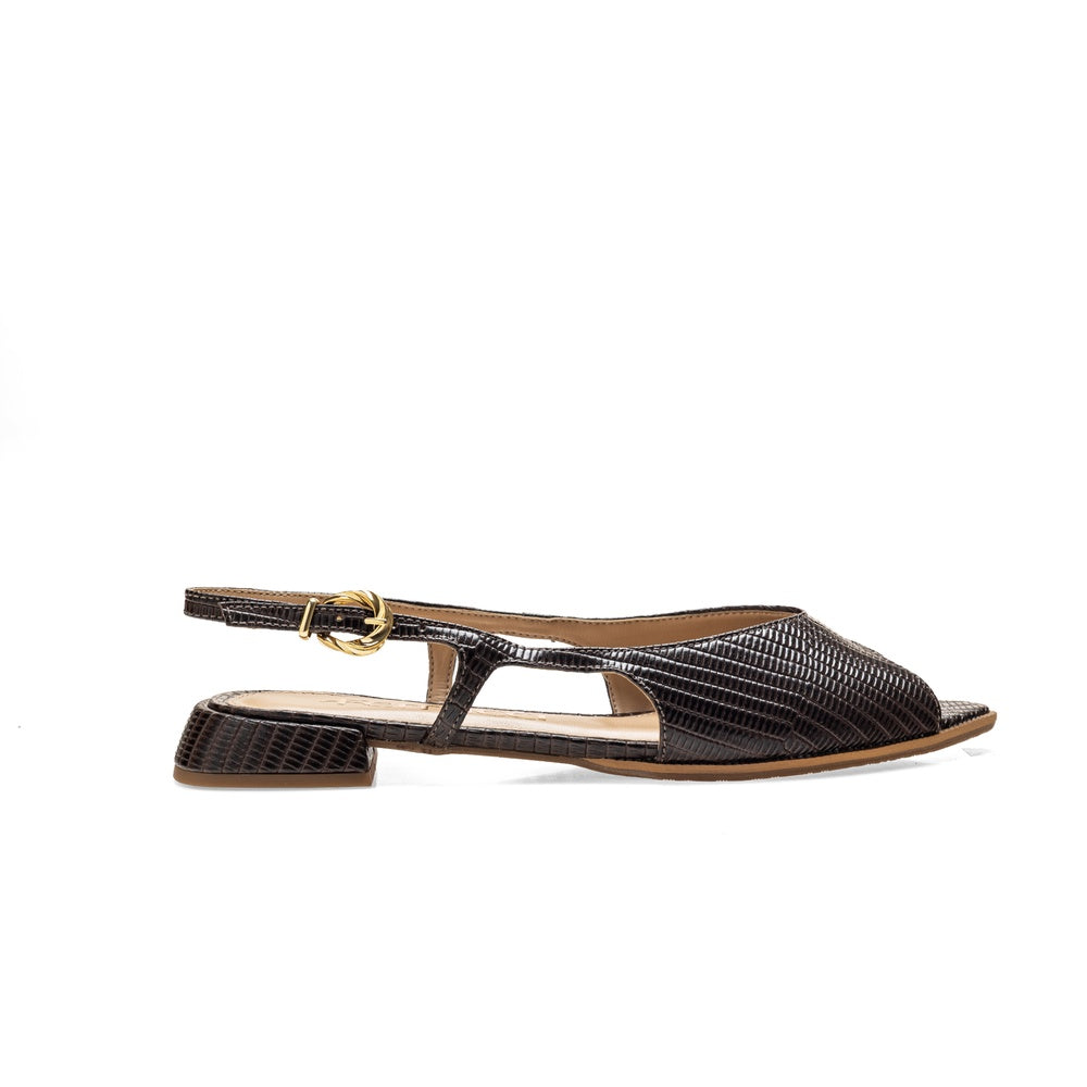 Ferrucci | Flat Punta Hoja Cuero Texturizado