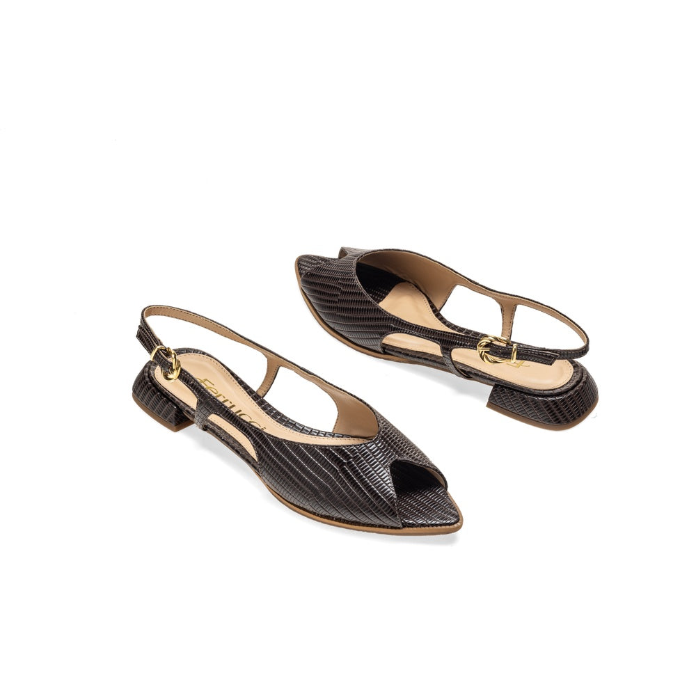 Ferrucci | Flat Punta Hoja Cuero Texturizado