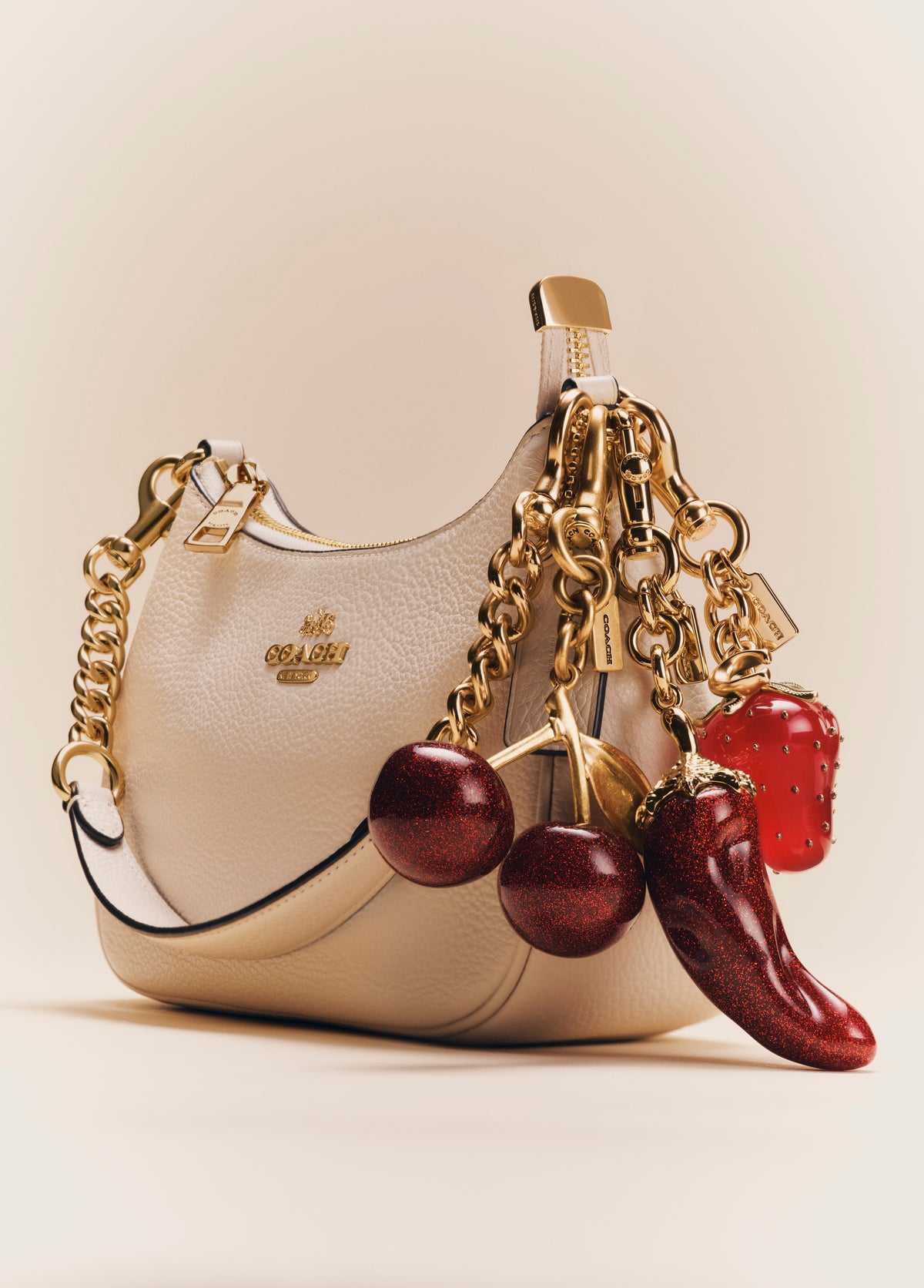 Coach  |  Llavero de bolsa con forma de chile