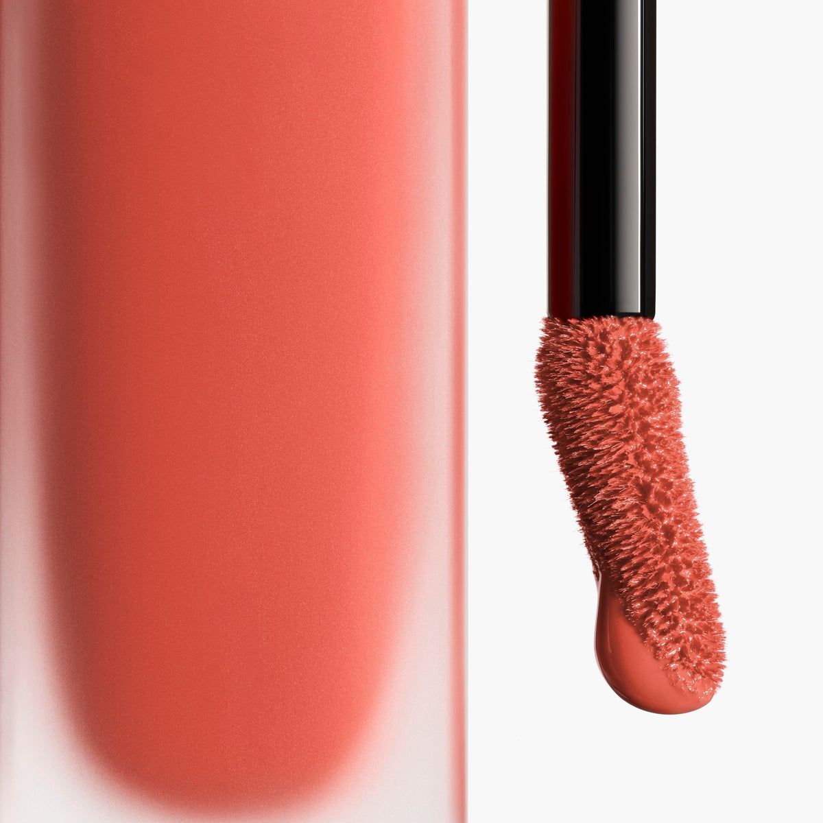 ROUGE ALLURE LIQUID VELVET CHANEL