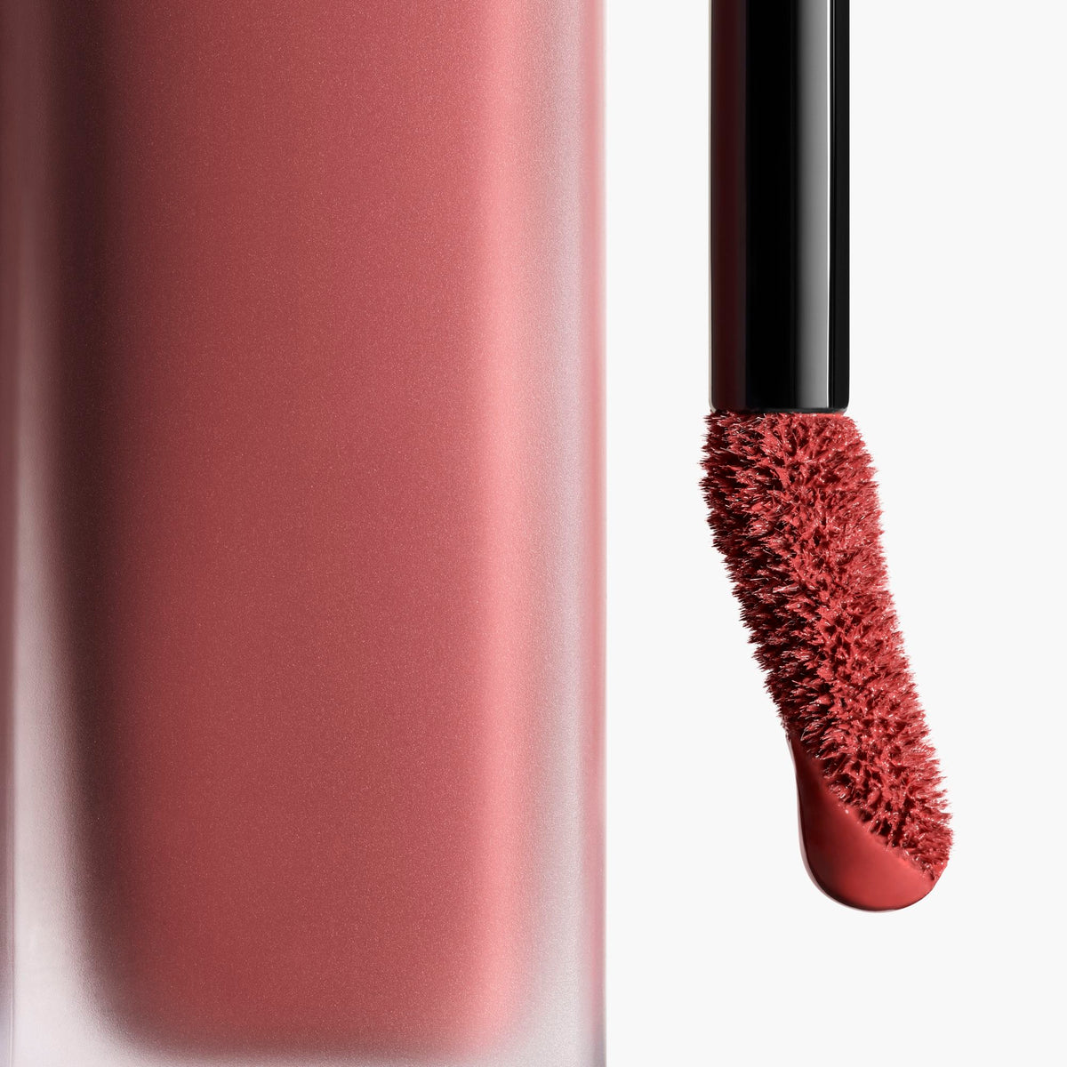ROUGE ALLURE LIQUID VELVET CHANEL
