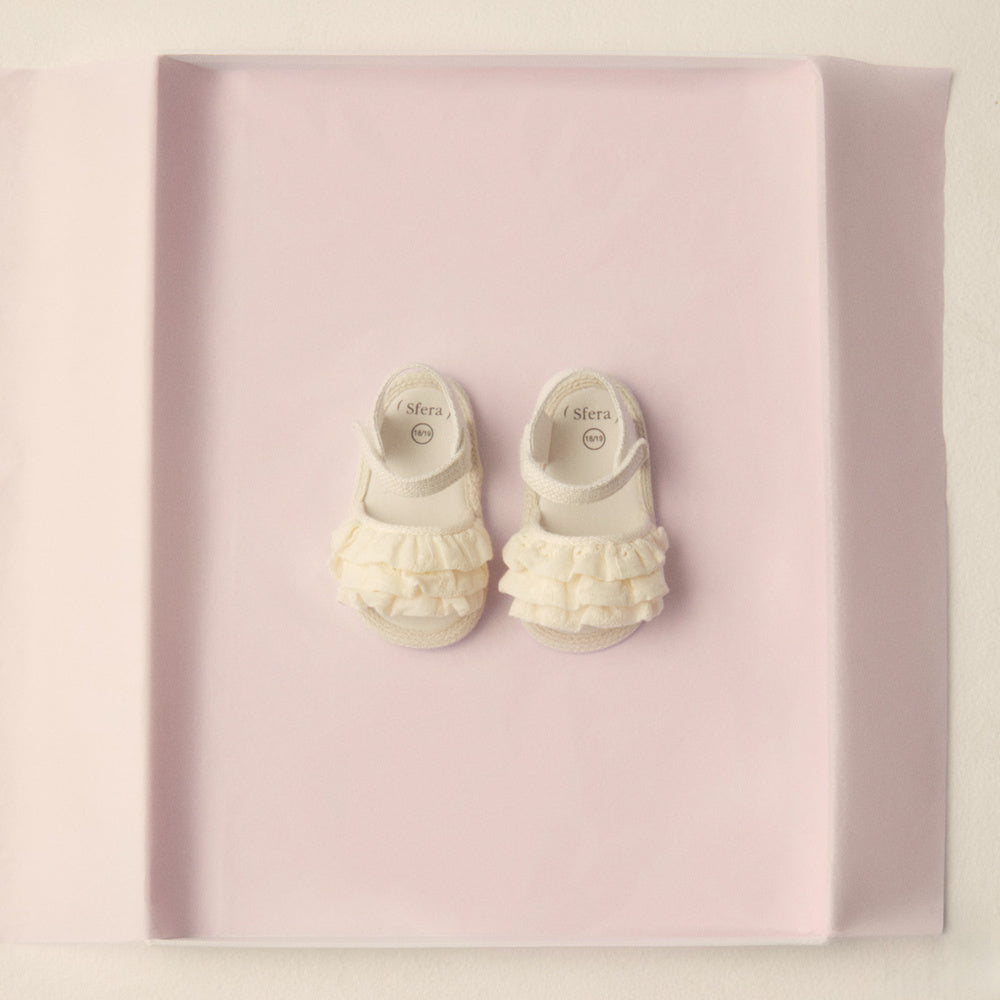 Sfera | Sandalias Patuco con Volantes