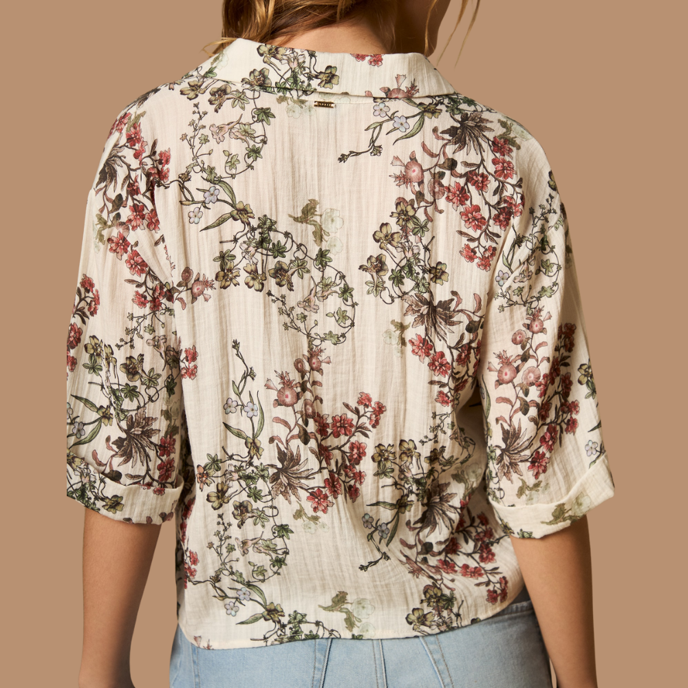 Esprit | Blusa Fluida con Estampado Botánico para Dama