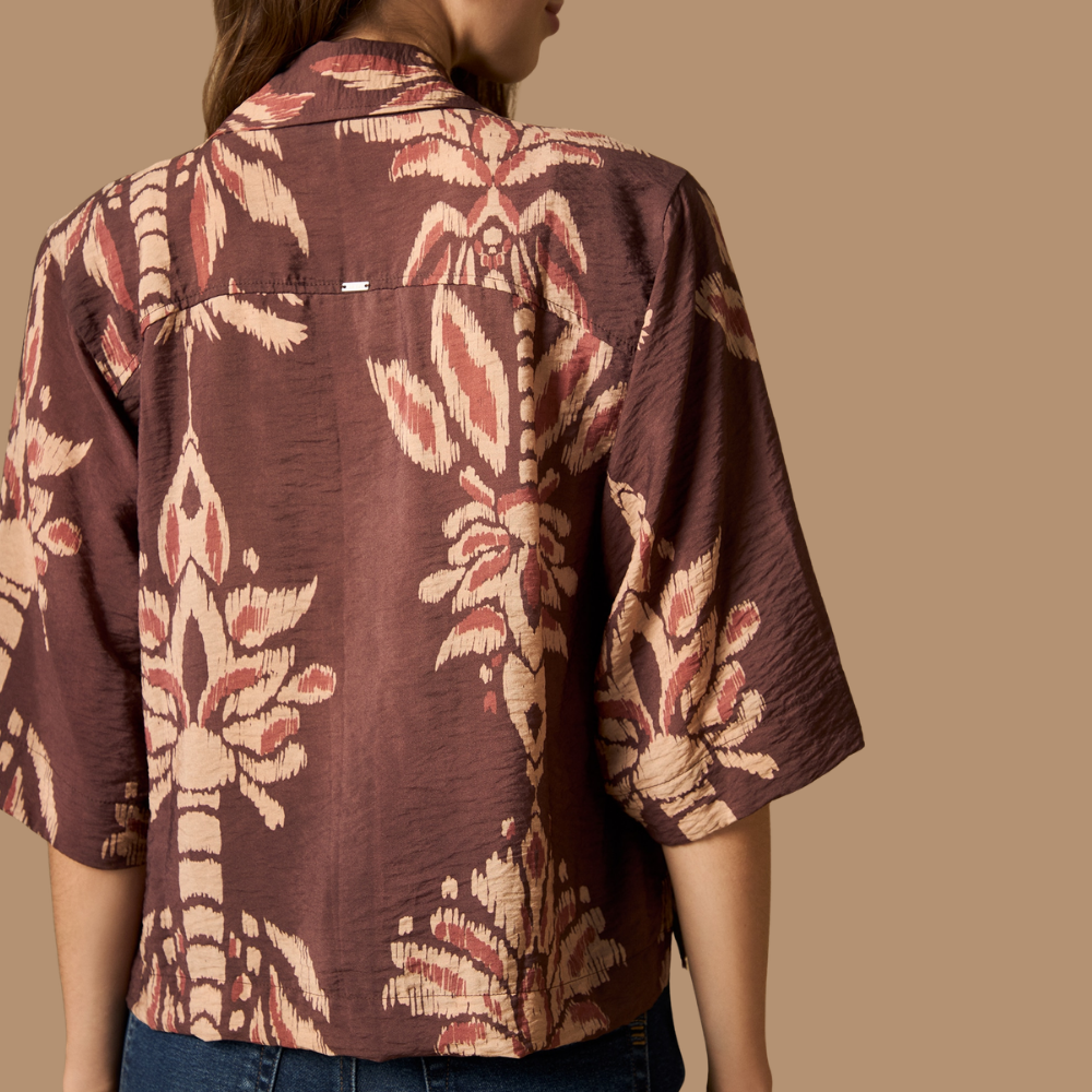Esprit | Camisa de Manga Corta en Sarga Satinada para Dama