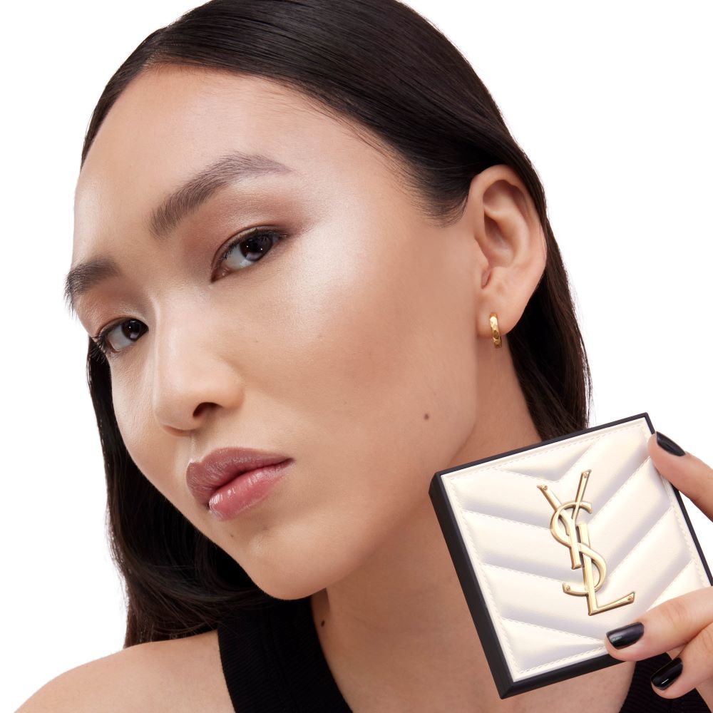 Yves Saint Laurent | All Hours Hyper Luminize
