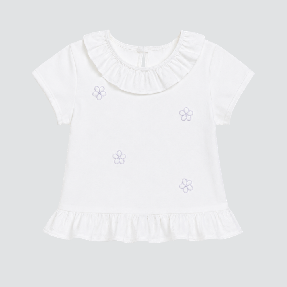 Cherinne | Blusa Blanca con Cuello Fruncido y Bordado Floral para Niña