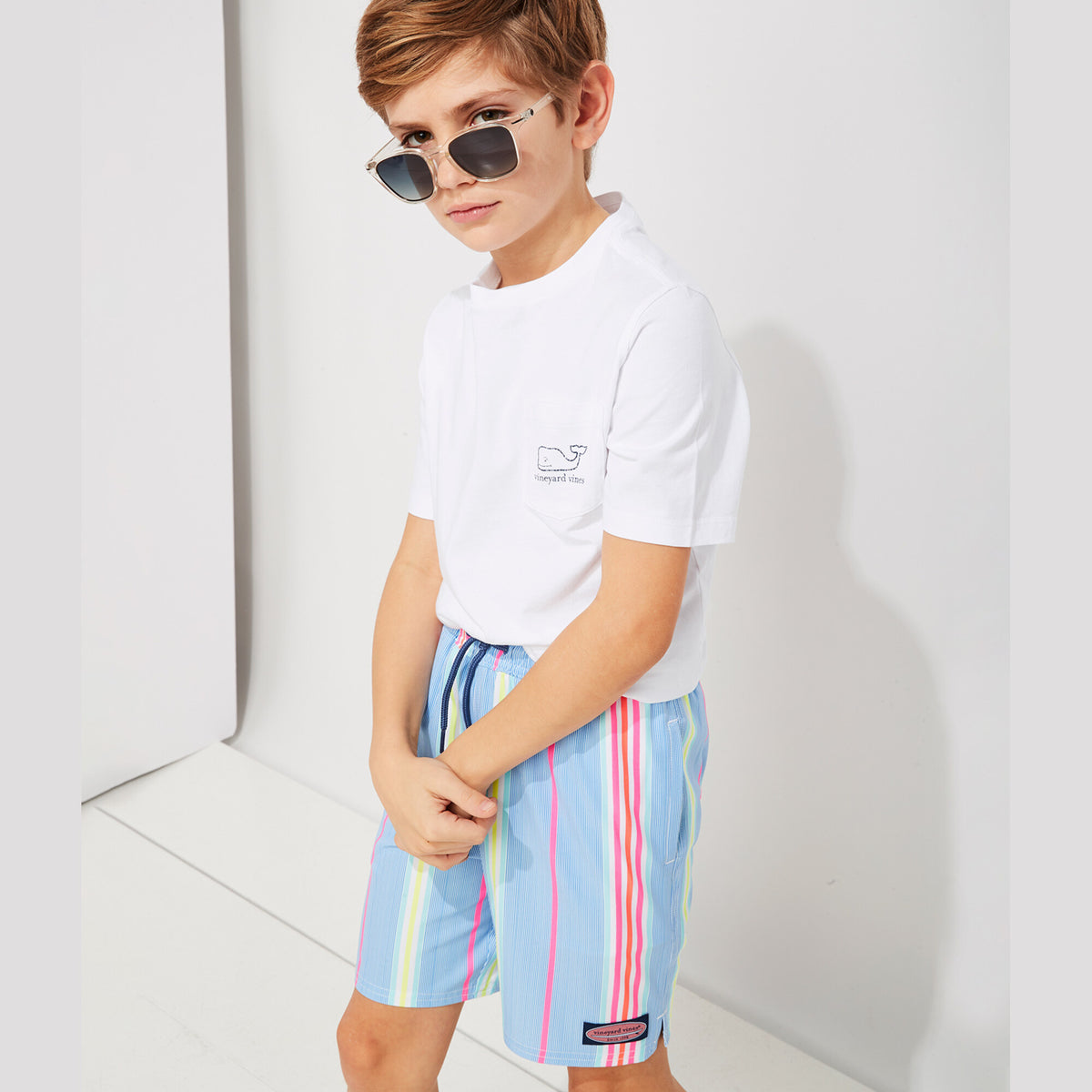 Vineyard Vines | Camiseta Vintage Whal para niño
