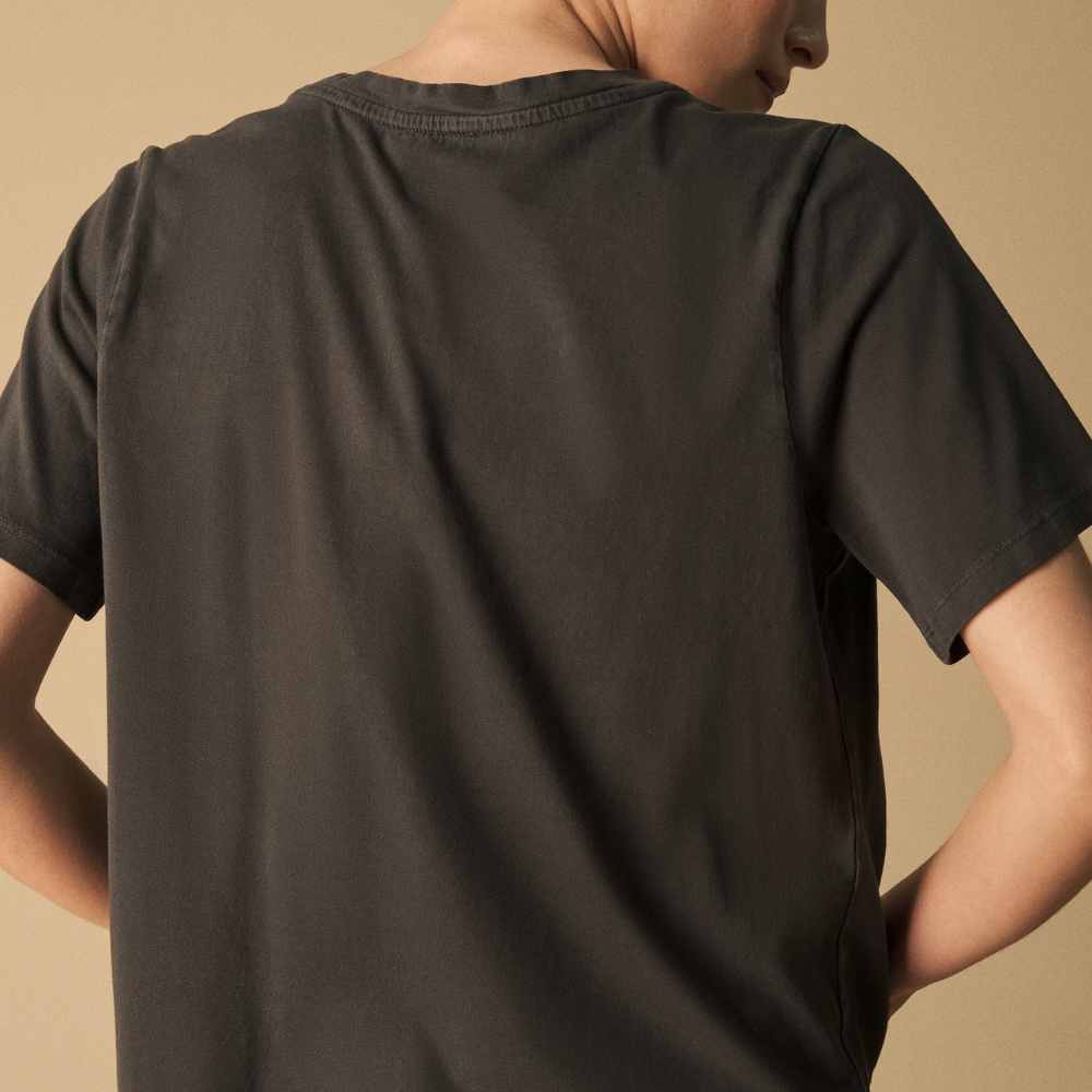 ESPRIT | Camiseta con Delicados Bordados Florales