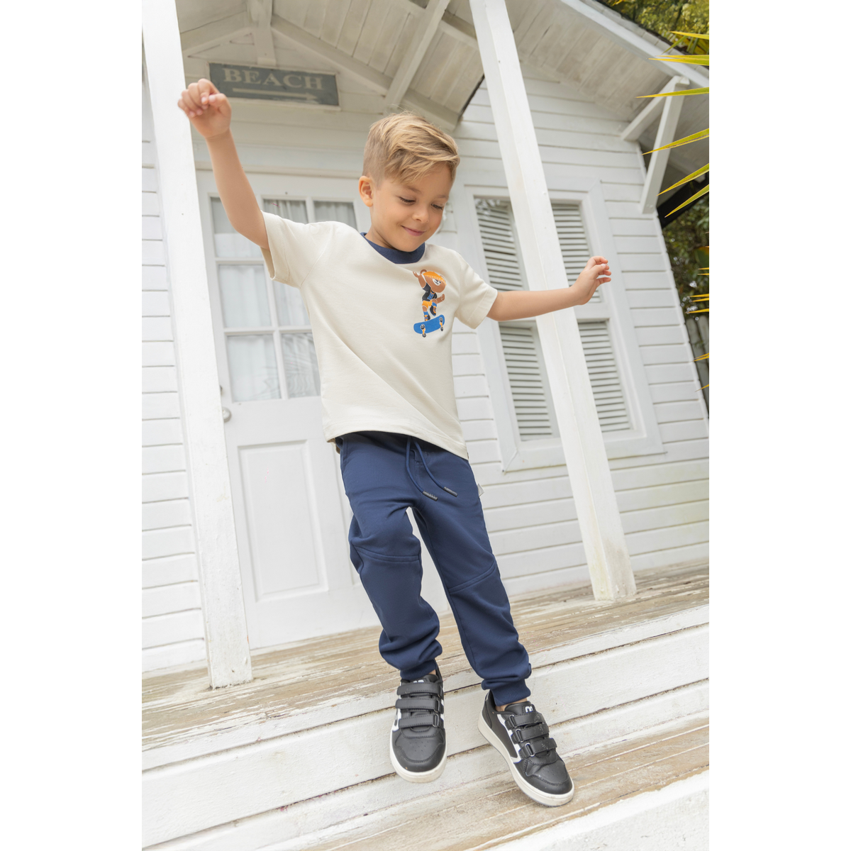 Offcorss | Conjunto para niño de camiseta + sudadera