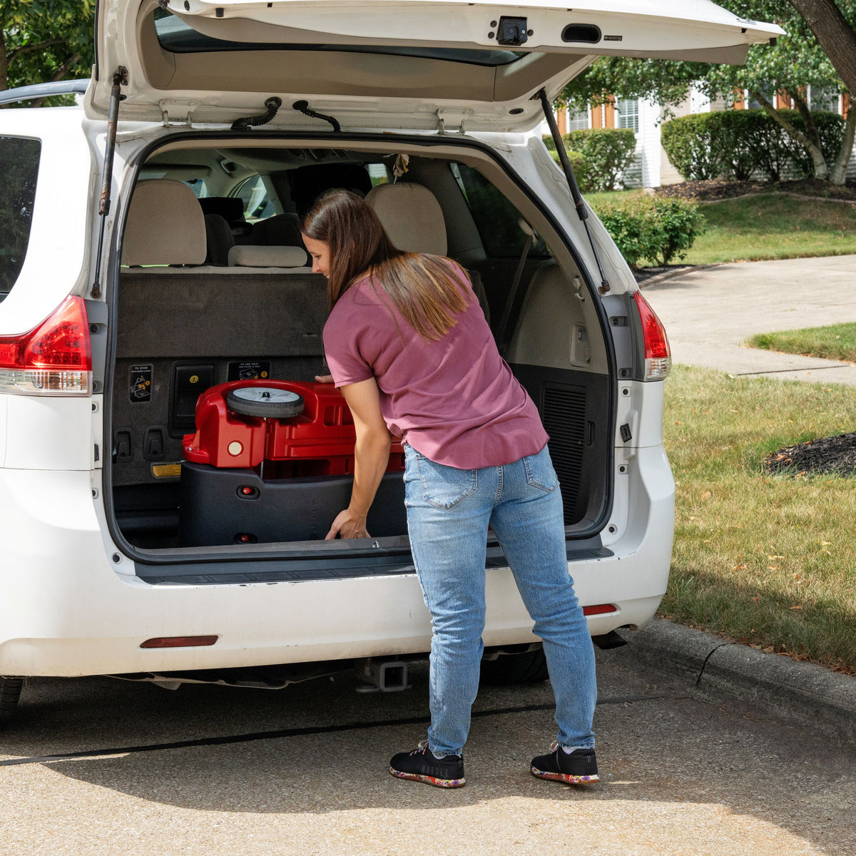 Step 2 | Auto de Paseo Side-by-Side Push Around Roadster™