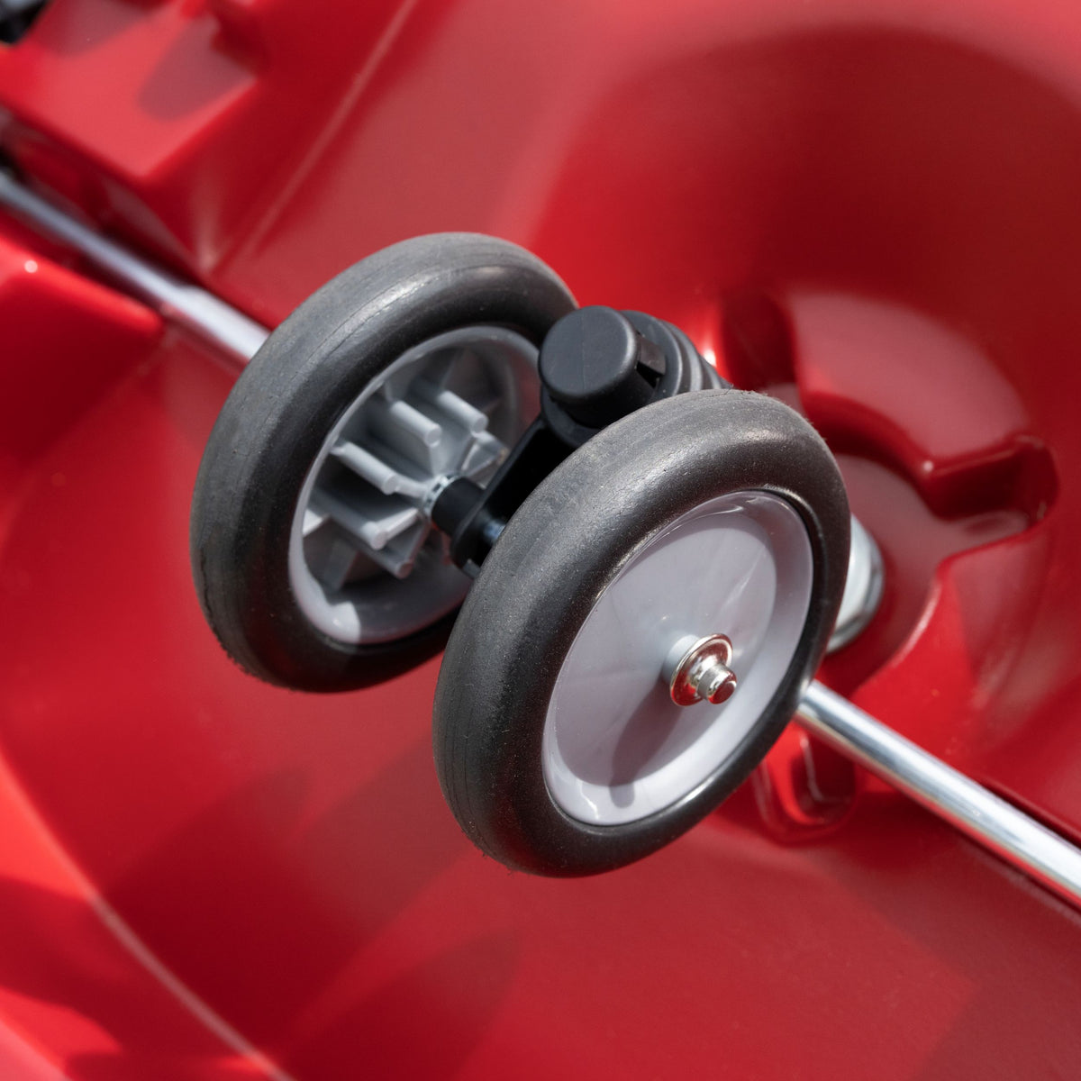 Step 2 | Auto de Paseo Side-by-Side Push Around Roadster™