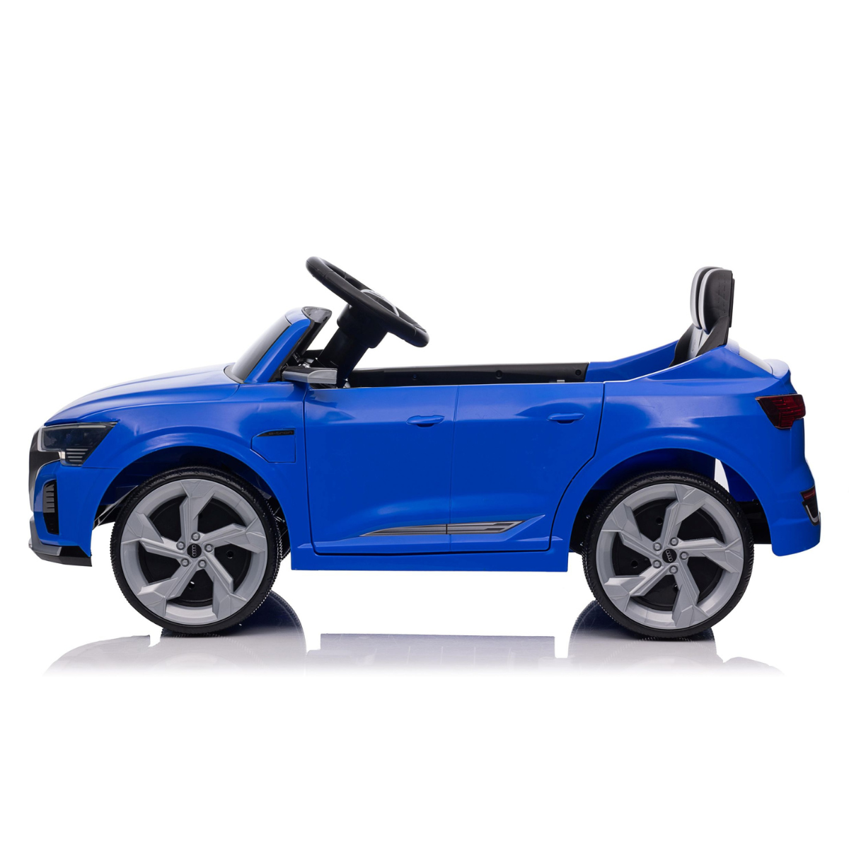 Audi | SQ8 Azul Auto Convertible a Batería