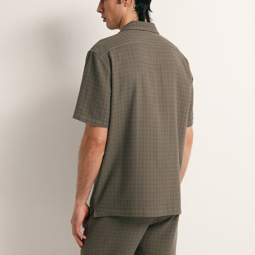 Conjunto de Camisa y Chaqueta