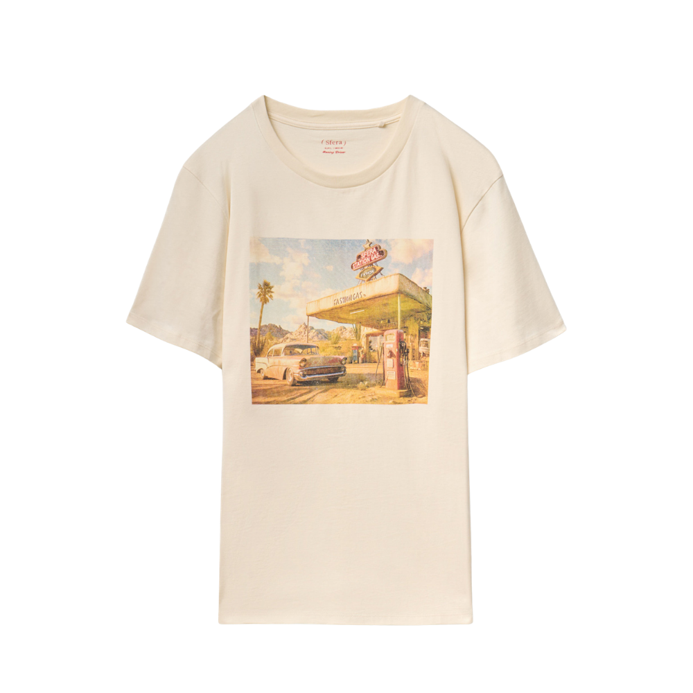 Sfera | Camiseta con Gráfico de Gas Station para Caballero