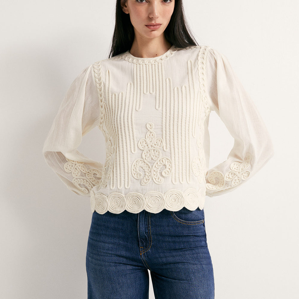 Sfera | Camiseta Romántica para Dama